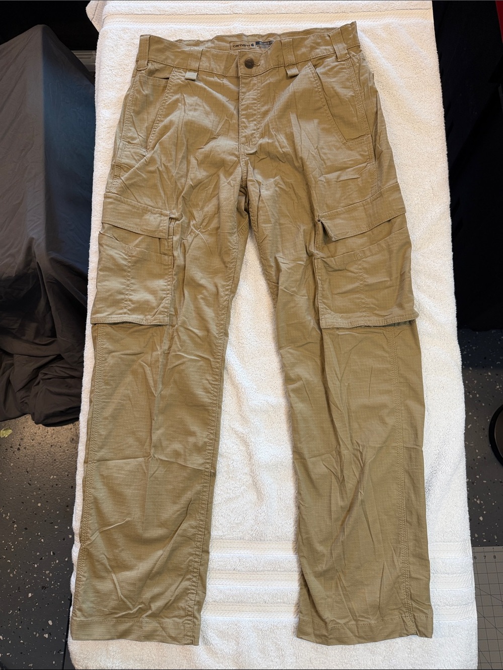 Carhartt Men's Cargo Pants in Khaki